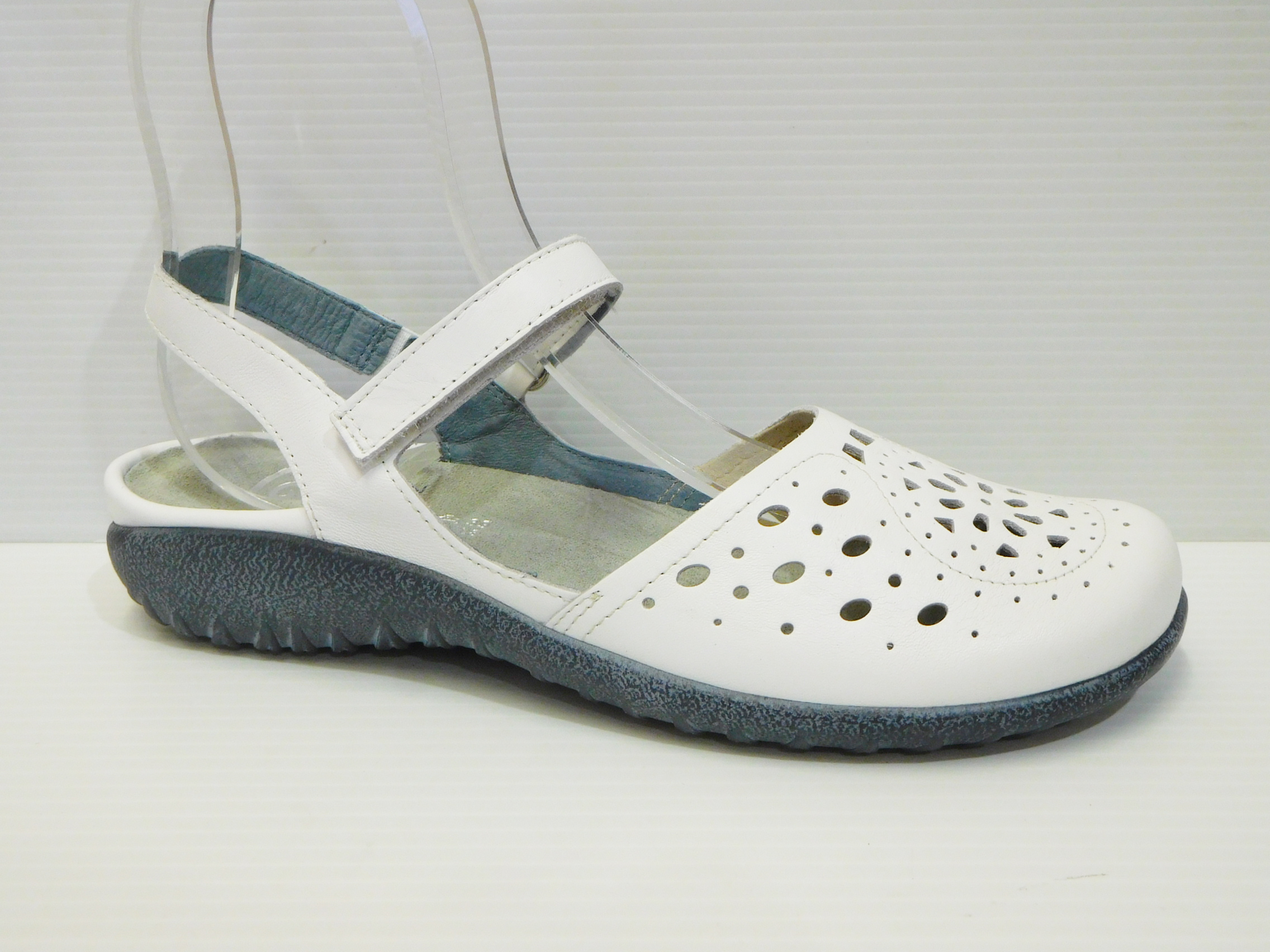 Naot Arataki White – Cooroy Shoes and Accessories