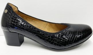 Maciejka Betty Black