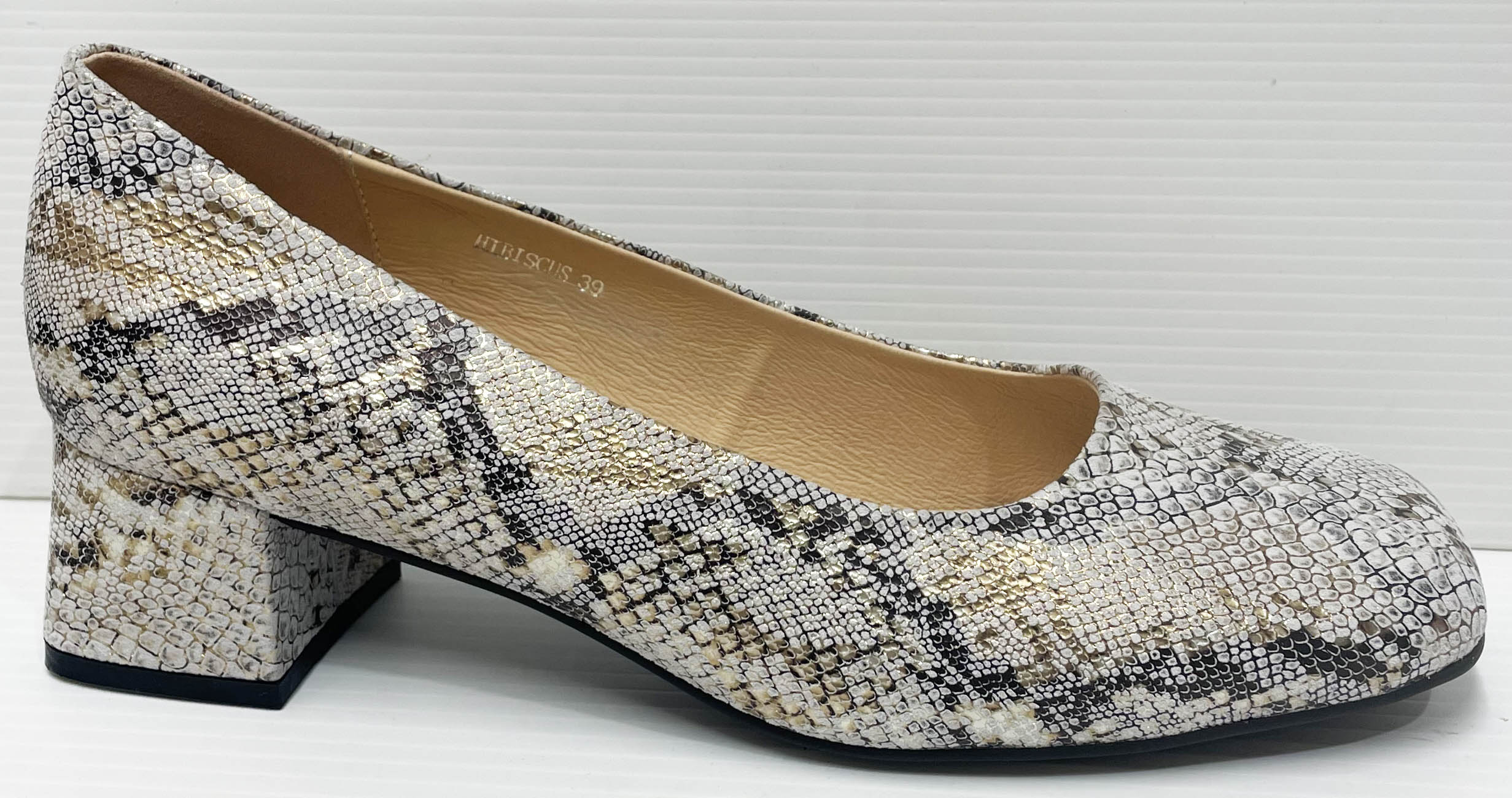 Via Nova Style Hibiscus Beige Snake